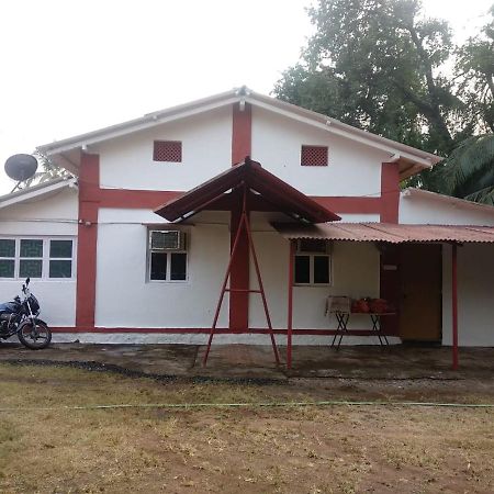 Akshi Villa Alibag Luaran gambar