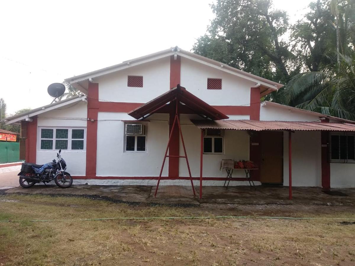 Akshi Villa Alibag Luaran gambar