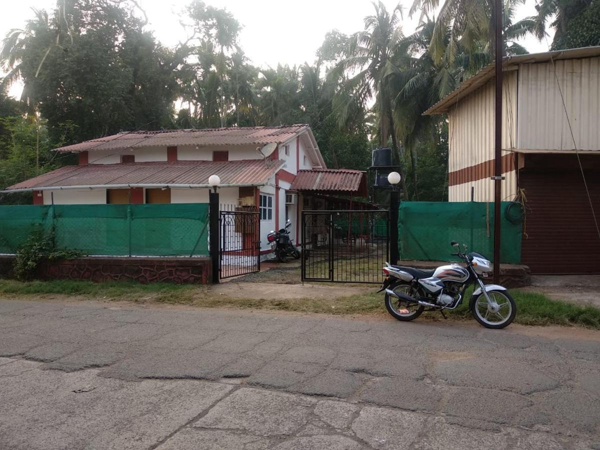 Akshi Villa Alibag Luaran gambar